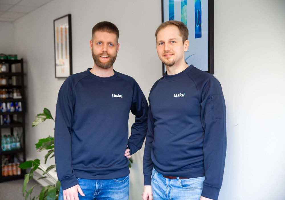 De la joburi la task-uri: Carrefour testează în România un model nou de lucru cu Traxlo