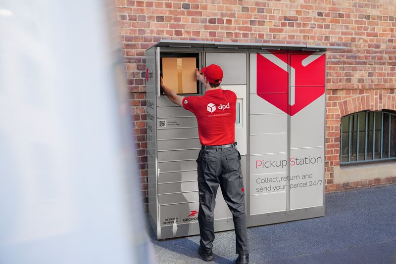 DPD lansează o nouă aplicație mobilă și oferă control direct asupra coletelor