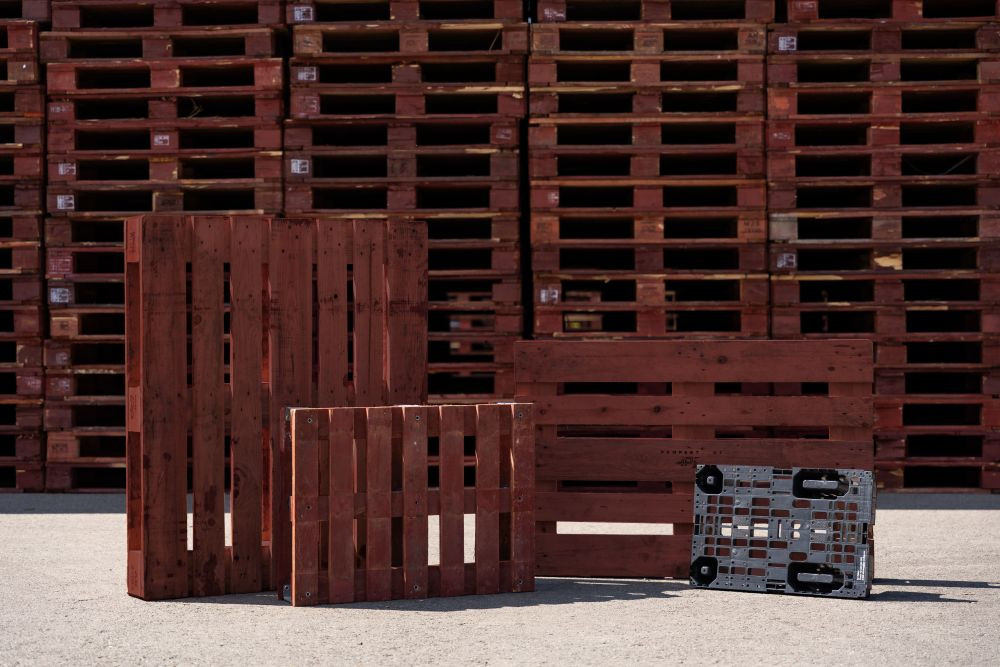 Olandezii de la Faber intră în România prin IPP, companie cu servicii de închiriat paleți 