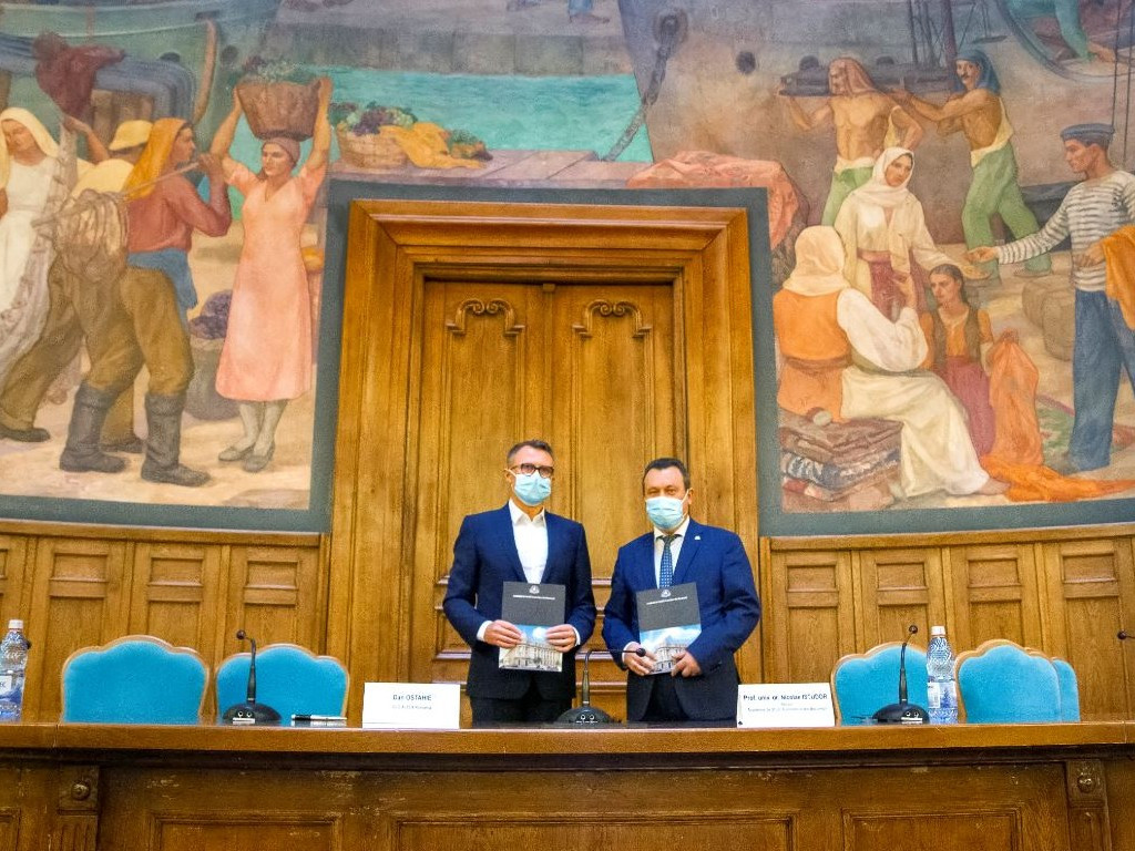 Parteneriat Altex și ASE: studenții vor învăța practic tot ce ține de industrie de la retailer