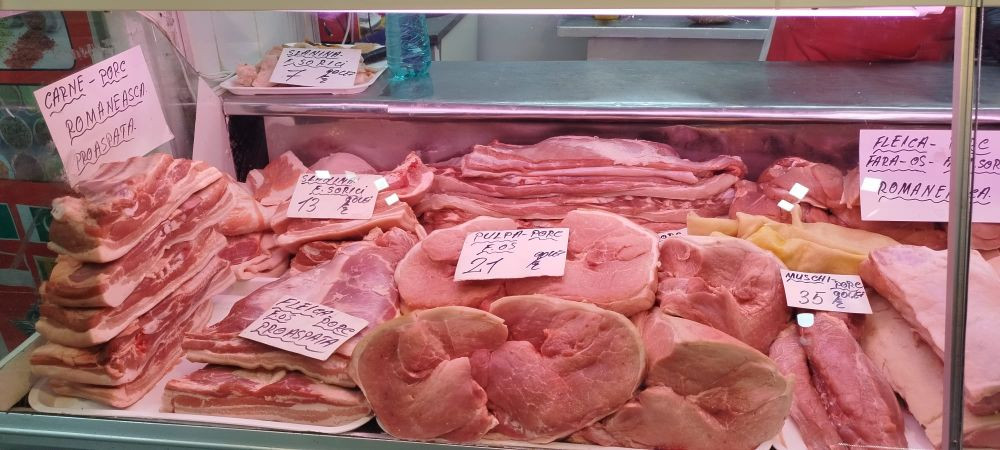  Cât costă carnea de porc în 2025: prețuri de la producători, dar și din magazine