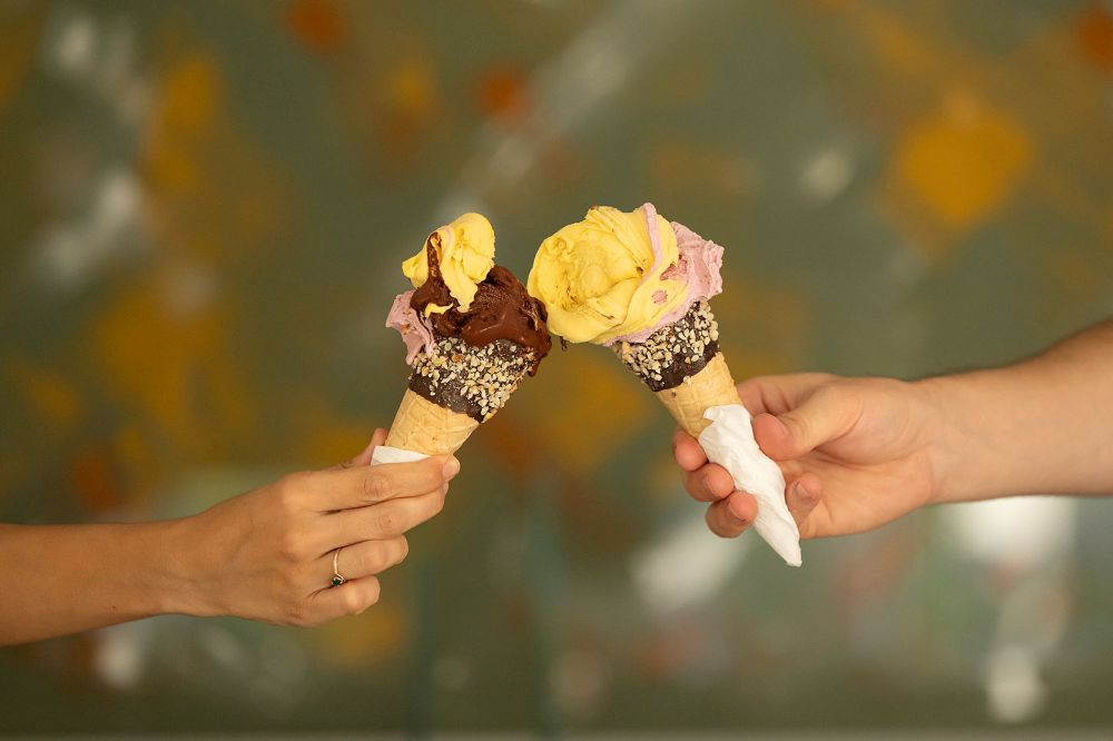 COSI BUONO, gelateria deschisă la final de vară de către doi antreprenori din Iași