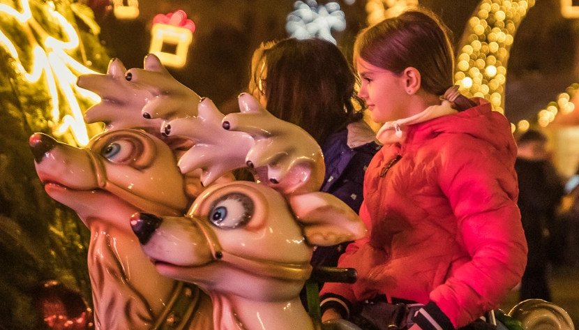 Încă un târg de Crăciun în București: Bucharest Opera Christmas Market se deschide de Moș Nicolae